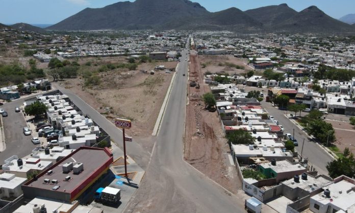 Inicia segunda etapa de pavimentación del bulevar Diana Laura Riojas en Guaymas Norte
