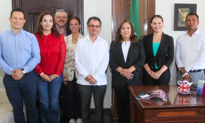 Guaymas explora alianzas con el Reino Unido