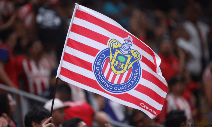 Las Chivas recibe multa millonaria de la Profeco Las Chivas recibe multa millonaria de la Profeco