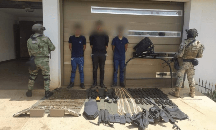 Detenidos tres hombres acusados de quemar a una niña y secuestrar a su padre en Chiapas