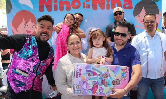 DIF Guaymas Festeja DIF Guaymas a mil 700 niñas y niños del puerto