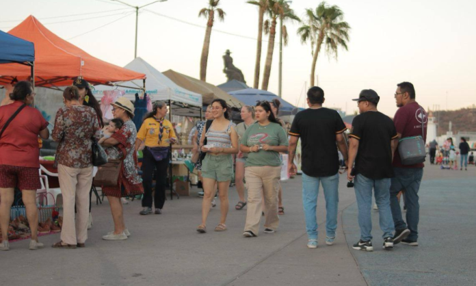 Mercadito Hecho en Guaymas Un éxito el Mercadito Hecho en Guaymas
