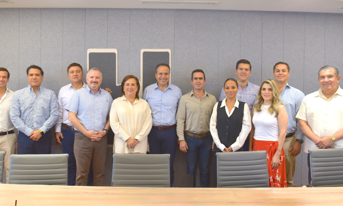 Impulsa Toño Astiazarán inversiones y empleo con programa “Hermosillo Cómo Sí”, para la simplificación de trámites