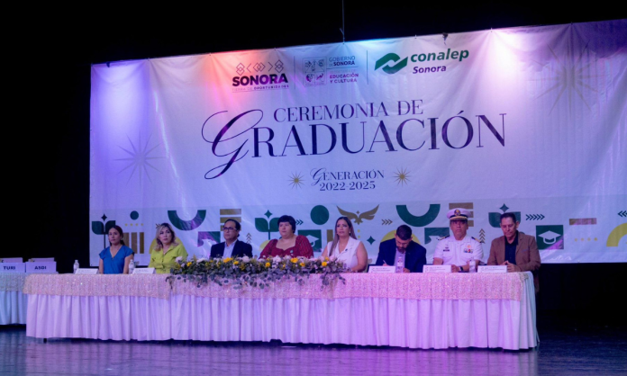 Secretario del Ayuntamiento reconoce y fortalece el compromiso con la educación
