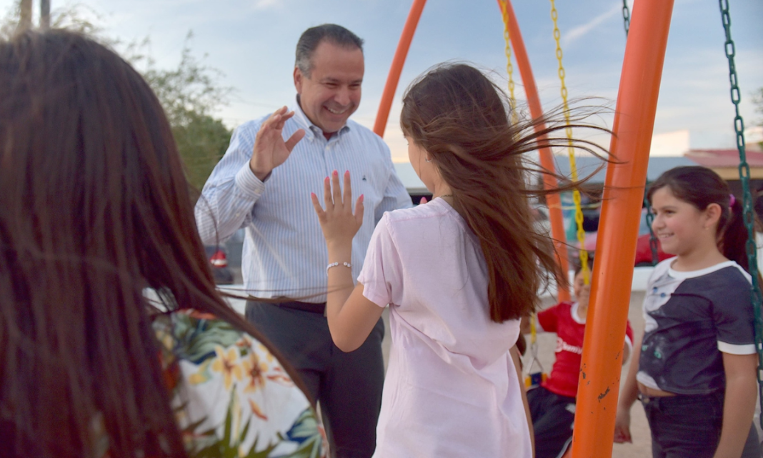 Devela Toño Astiazarán placa del parque “Mónica Félix Navarro”, obra ganadora del presupuesto CRECES 2024