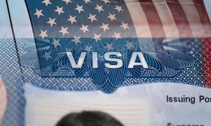 Estados Unidos cambia requisitos de visa: menores de 14 y mayores de 79 deberán acudir a entrevista