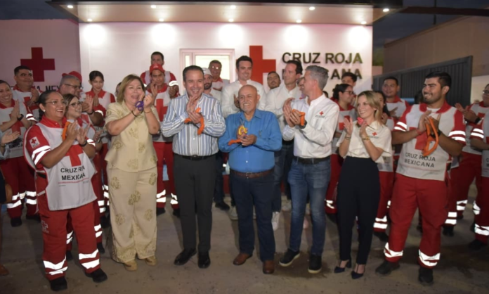 Cruz Roja Entrega Toño Astiazarán rehabilitación de Cruz Roja base Sur con presupuesto CRECES