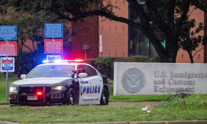 Tiroteo en centro de ICE en Texas deja tres muertos y varios heridos