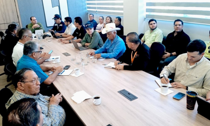 Instala Ayuntamiento de Hermosillo Comité Municipal de Operaciones ante pronóstico de lluvia intensa