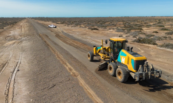 Prepara Ayuntamiento de Hermosillo vialidades en zona rural para Semana Santa