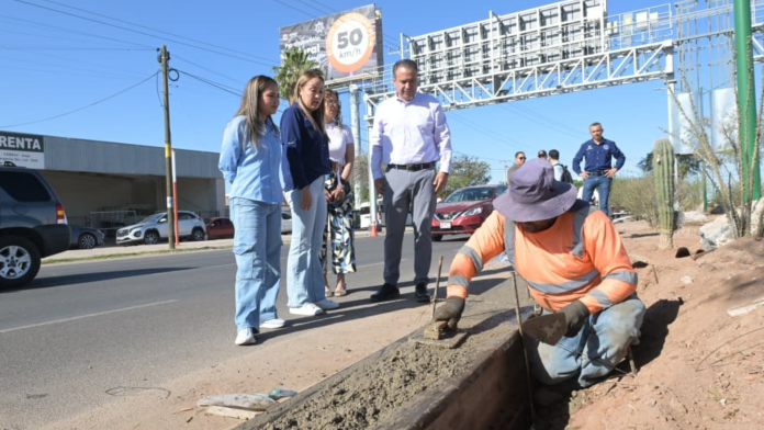 Mantiene Toño Astiazarán mejoramiento de vialidades en beneficio de hermosillenses