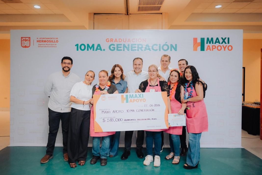 Apoya Toño Astiazarán a más de 300 mujeres emprendedoras con Maxi Apoyo