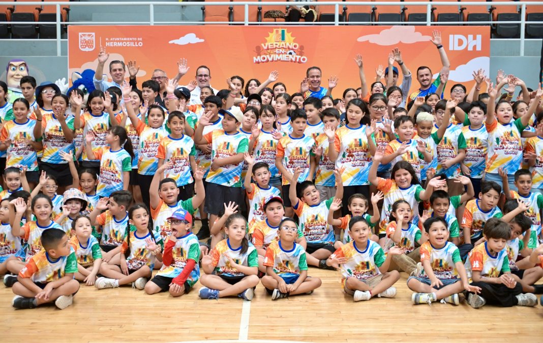 Apoya "Toño" Astiazarán a más de 350 niñas y niños con campamento "Verano en Movimiento"